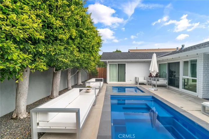 4720 Cortland Drive, Corona Del Mar, California 92625