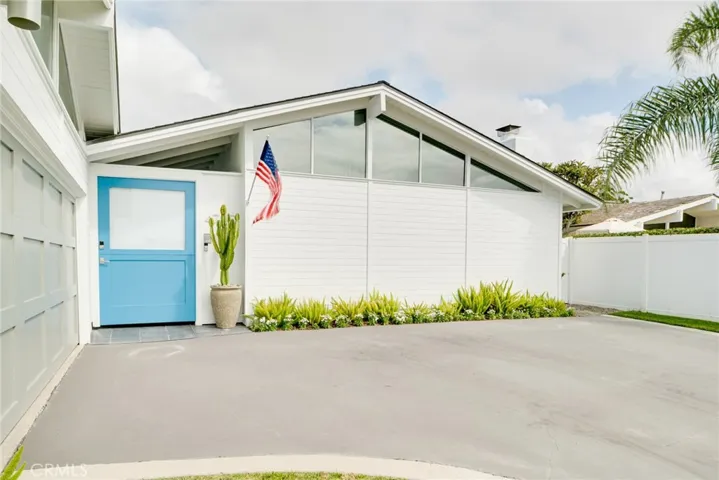 4720 Cortland Drive, Corona Del Mar, California 92625