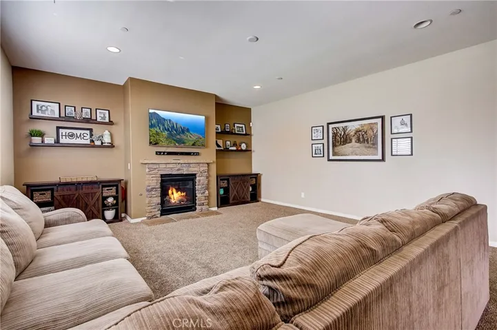 15363 Sugar Cane Lane, Fontana, California 92336