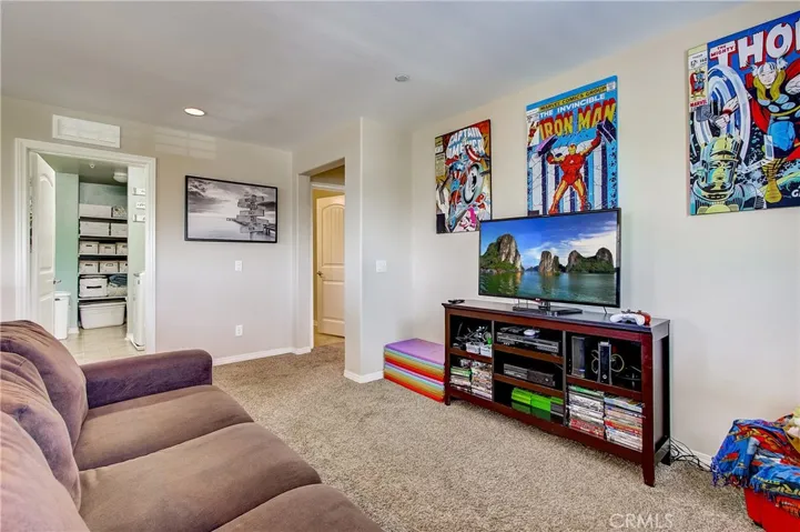 15363 Sugar Cane Lane, Fontana, California 92336