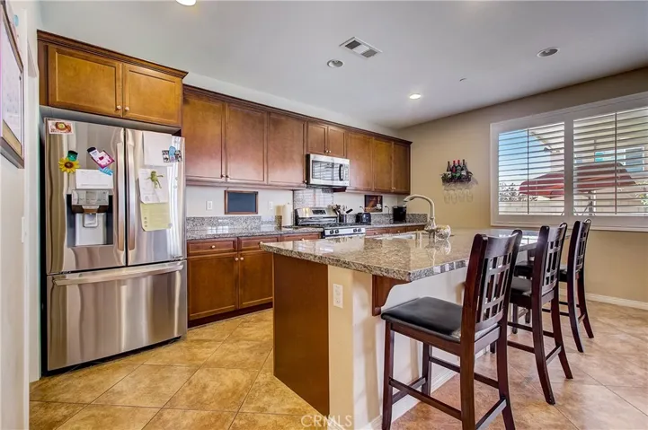 15363 Sugar Cane Lane, Fontana, California 92336