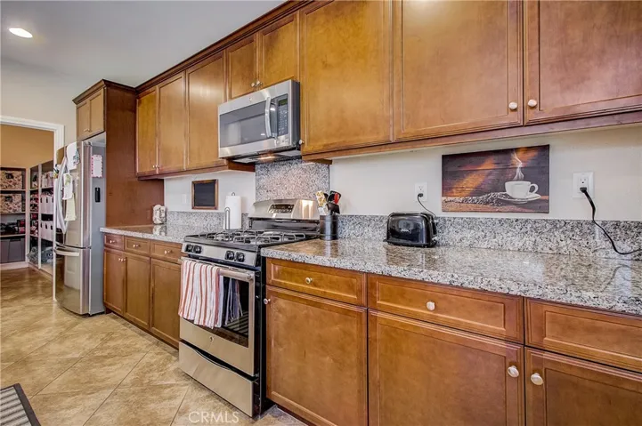 15363 Sugar Cane Lane, Fontana, California 92336