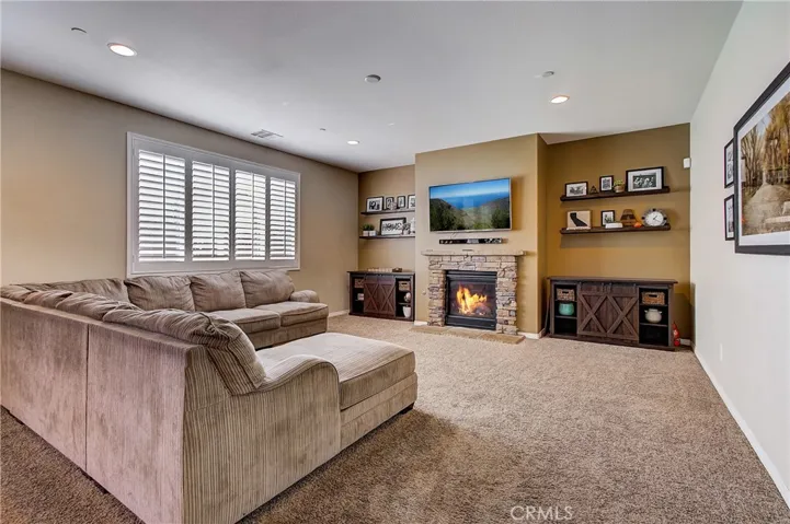 15363 Sugar Cane Lane, Fontana, California 92336