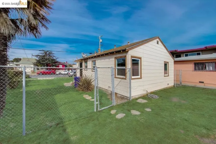 3732 Waller Ave, Richmond, California 94804