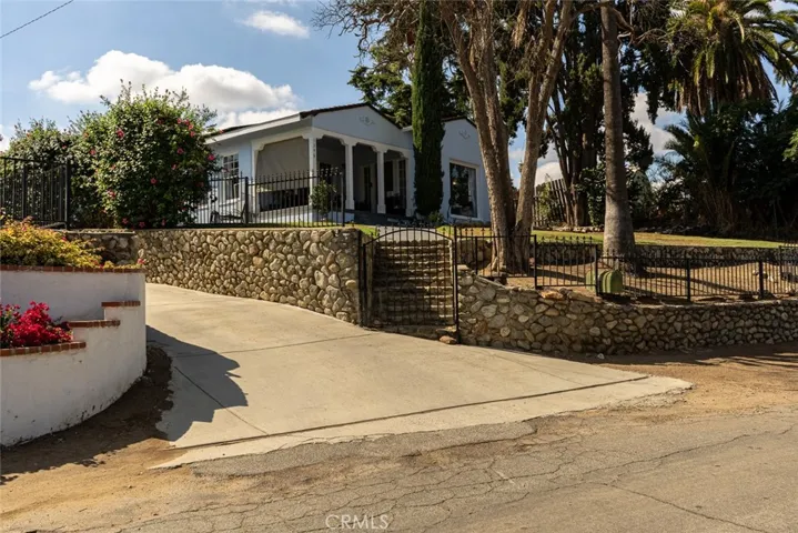 1346 Prospect Drive, Pomona, California 91766
