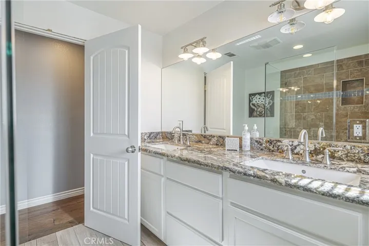 46126 20th Street E, Lancaster, California 93535