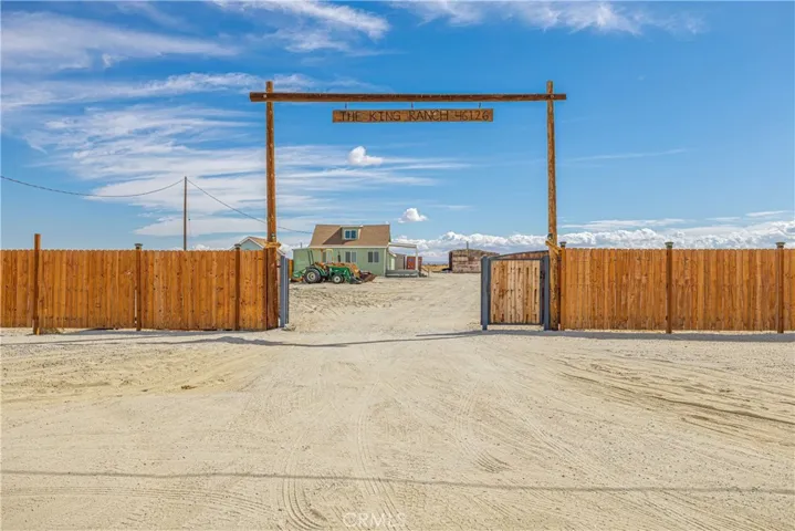 46126 20th Street E, Lancaster, California 93535