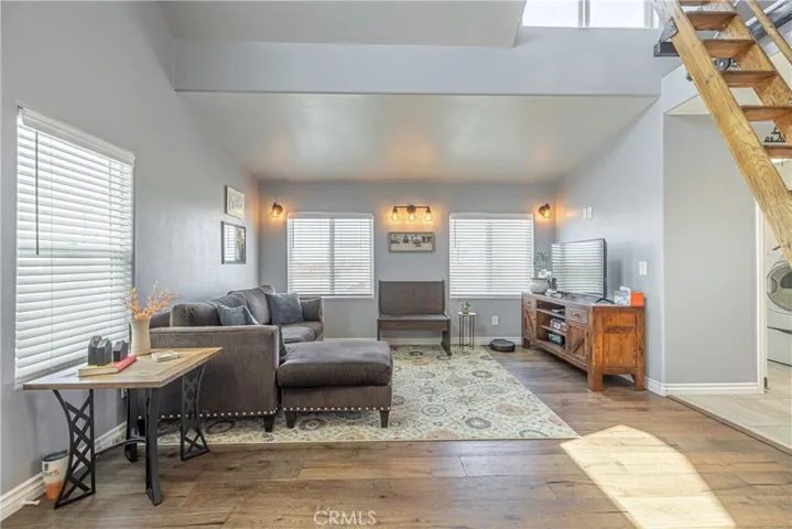 46126 20th Street E, Lancaster, California 93535