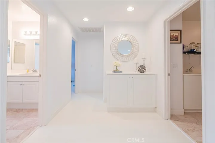 45051 Oakford Court, Temecula, California 92592