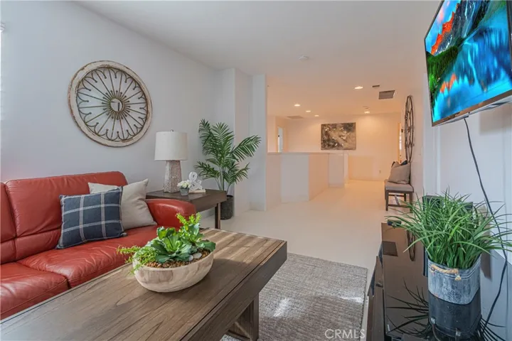 45051 Oakford Court, Temecula, California 92592