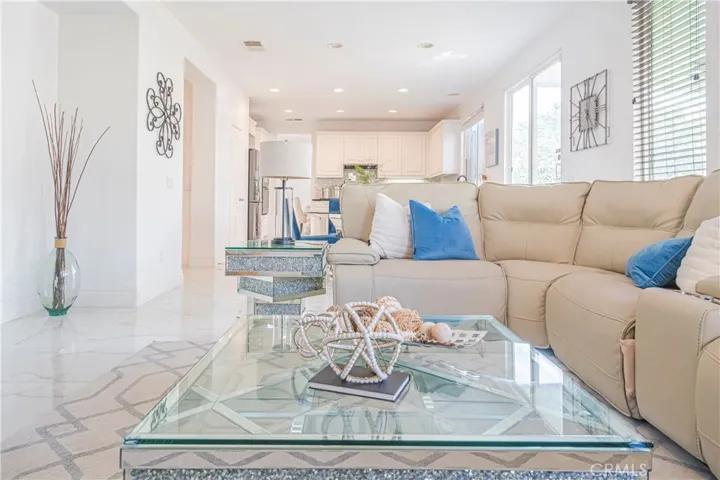 45051 Oakford Court, Temecula, California 92592