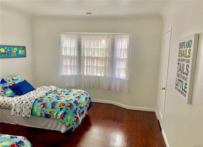 8700 S 10th Avenue, Inglewood, California 90305