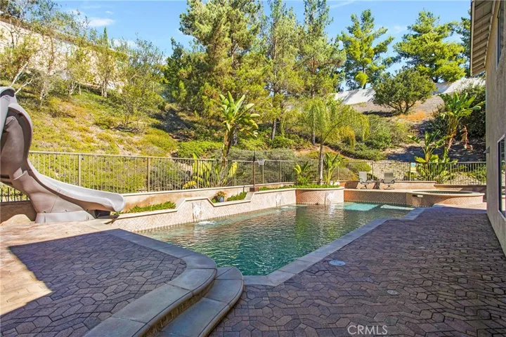 33 Tomahawk Street, Trabuco Canyon, California 92679