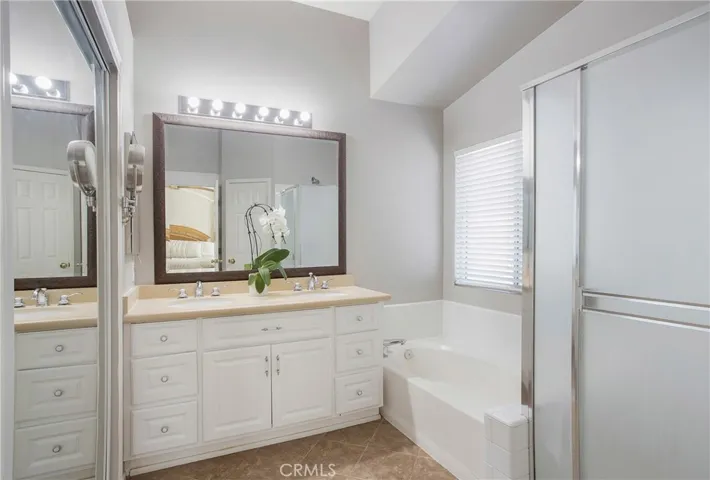33 Tomahawk Street, Trabuco Canyon, California 92679