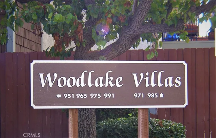 Prestigious Woodlake Villas