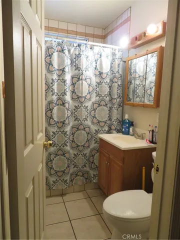 Main bathroom with shower stall
