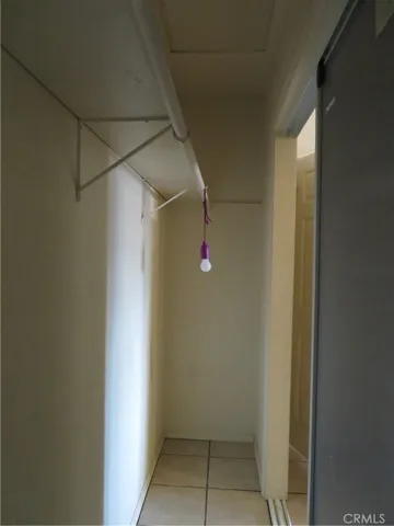 opposite view of inner closet of en-suite room