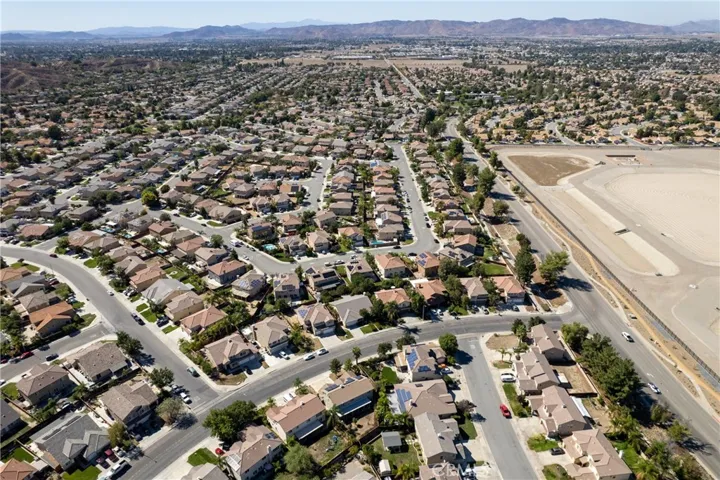 1865 Meridian Street, San Jacinto, California 92583