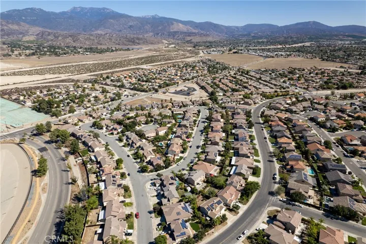 1865 Meridian Street, San Jacinto, California 92583