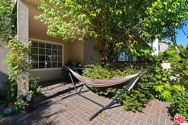 12303 Ridge Circle, Los Angeles, California 90049
