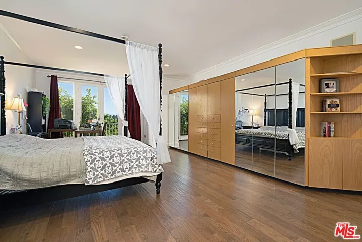 12303 Ridge Circle, Los Angeles, California 90049