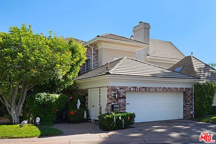 12303 Ridge Circle, Los Angeles, California 90049