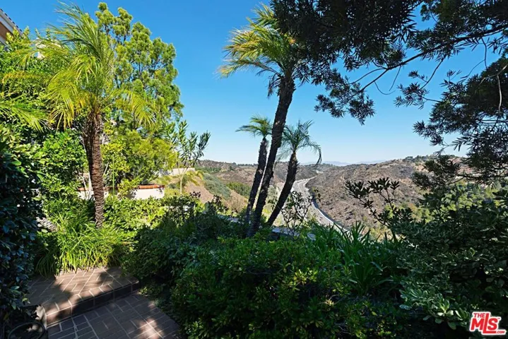 12303 Ridge Circle, Los Angeles, California 90049