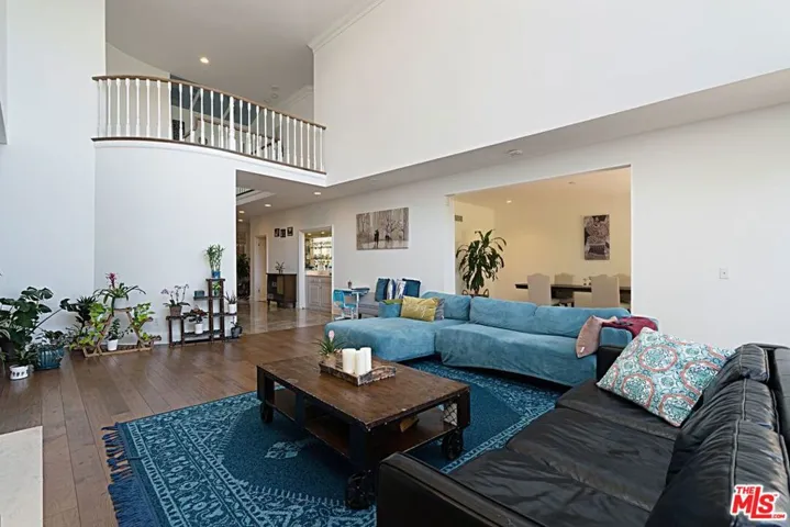 12303 Ridge Circle, Los Angeles, California 90049