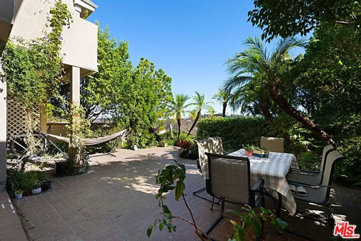 12303 Ridge Circle, Los Angeles, California 90049