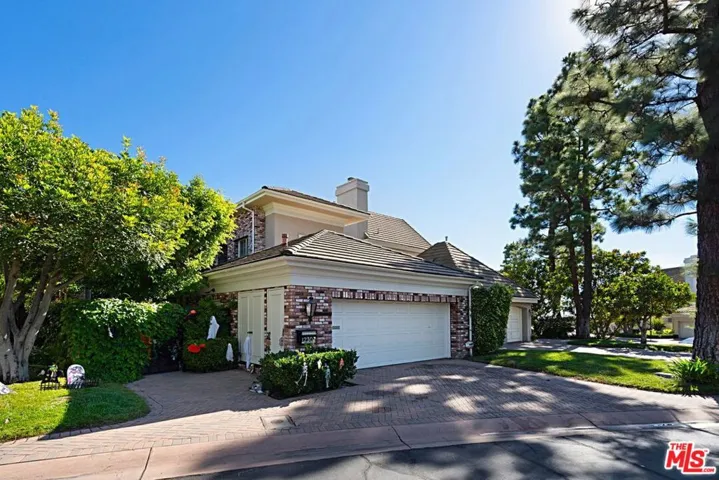 12303 Ridge Circle, Los Angeles, California 90049