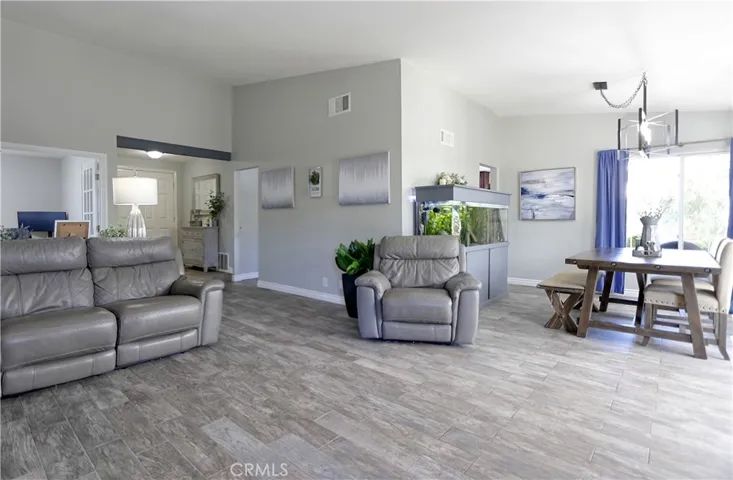314 E Riverview Avenue, Orange, California 92865