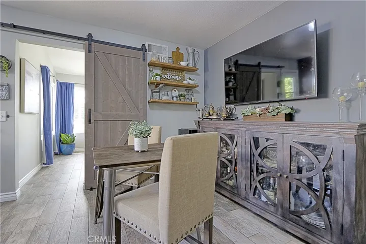 314 E Riverview Avenue, Orange, California 92865