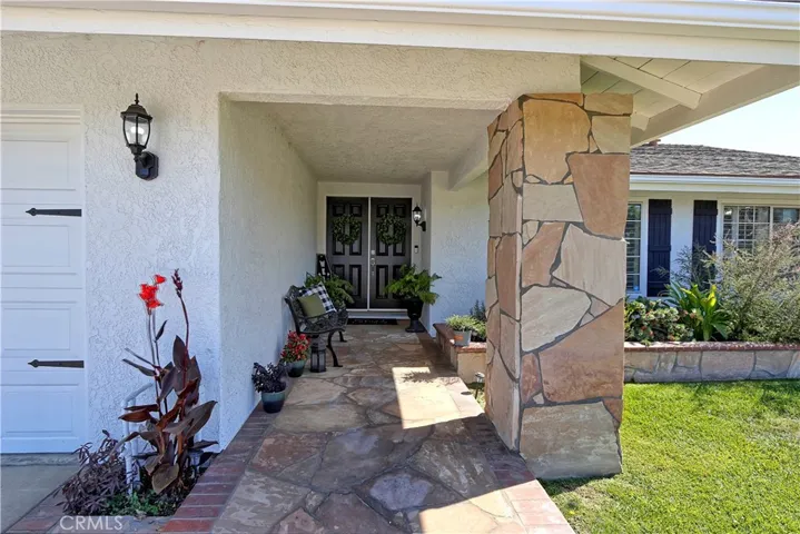 314 E Riverview Avenue, Orange, California 92865
