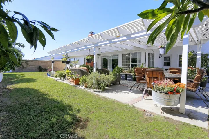 314 E Riverview Avenue, Orange, California 92865