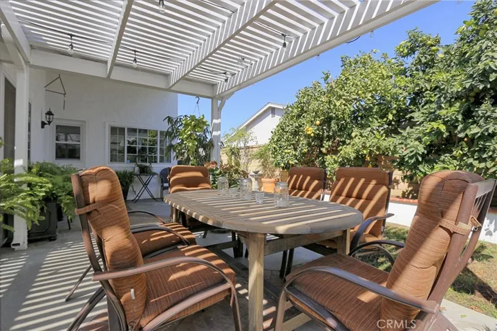 314 E Riverview Avenue, Orange, California 92865