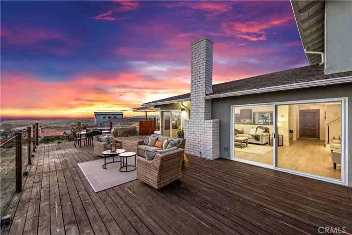 4015 Calle Bienvenido, San Clemente, California 92673