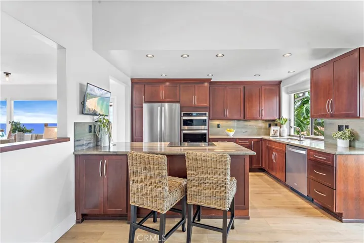 4015 Calle Bienvenido, San Clemente, California 92673