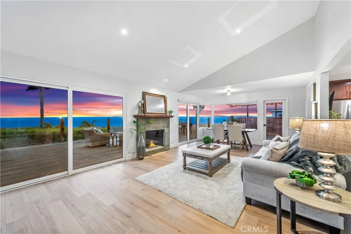 4015 Calle Bienvenido, San Clemente, California 92673