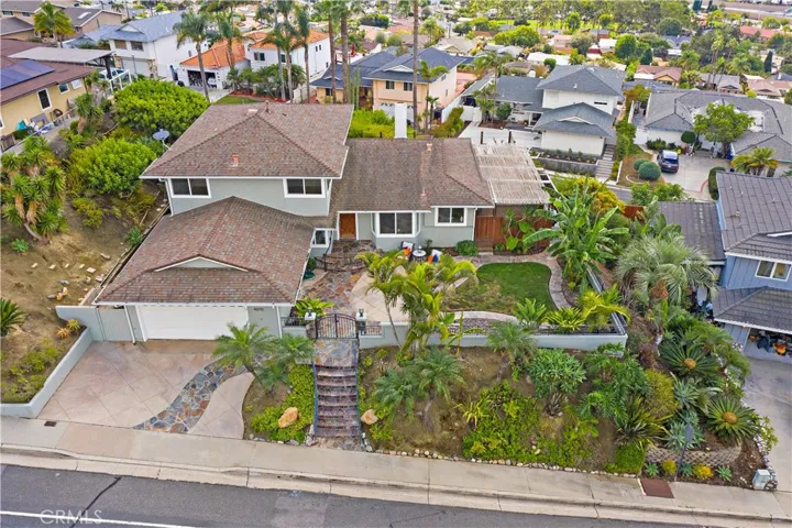 4015 Calle Bienvenido, San Clemente, California 92673