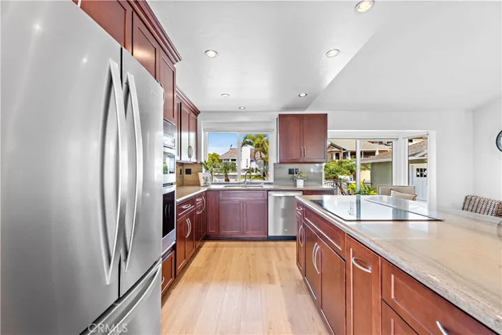 4015 Calle Bienvenido, San Clemente, California 92673