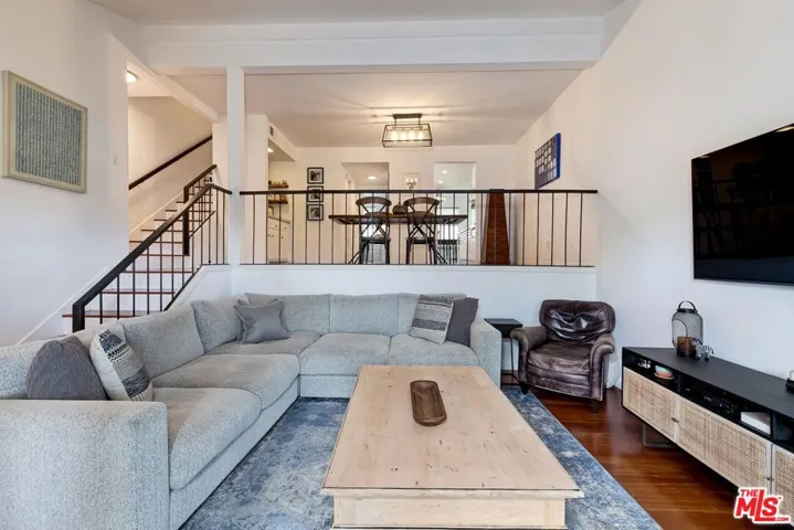 4310 Glencoe Avenue 10, Marina Del Rey, California 90292