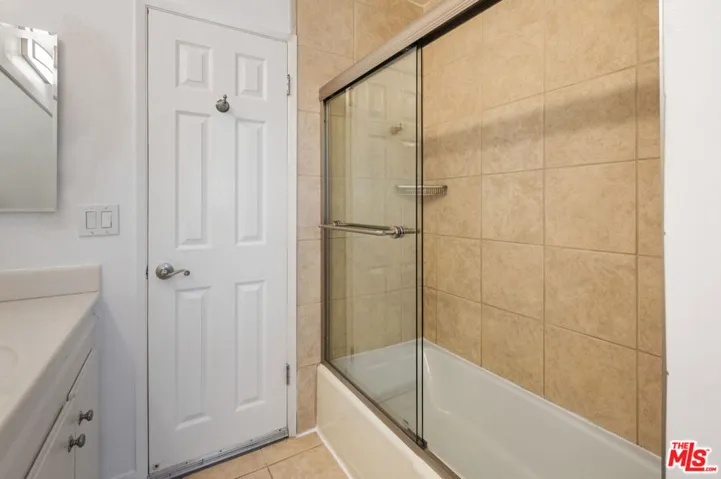901 10th Street 204, Santa Monica, California 90403