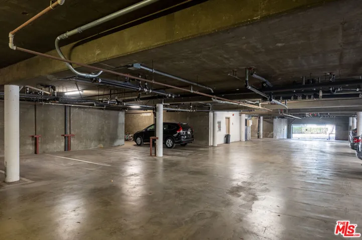 901 10th Street 204, Santa Monica, California 90403