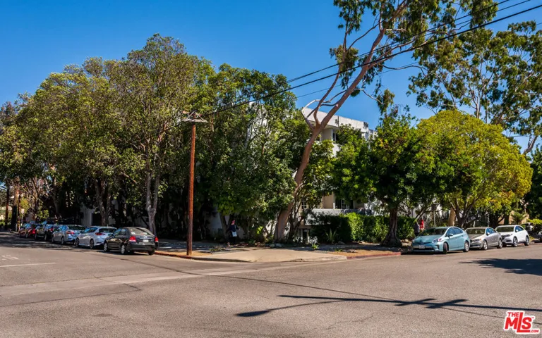 901 10th Street 204, Santa Monica, California 90403