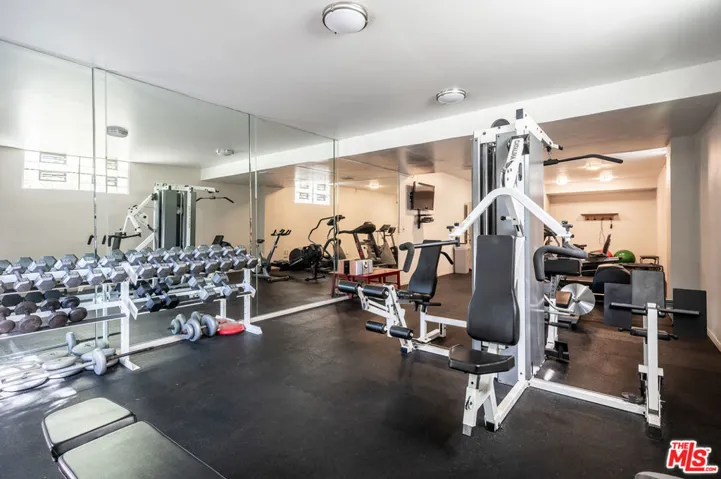 901 10th Street 204, Santa Monica, California 90403