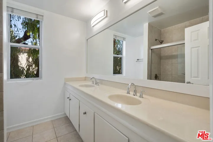 901 10th Street 204, Santa Monica, California 90403