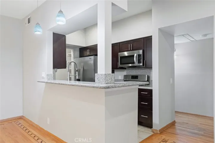 4705 Kester Avenue 209, Sherman Oaks, California 91403