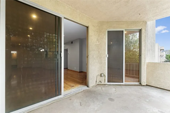 4705 Kester Avenue 209, Sherman Oaks, California 91403