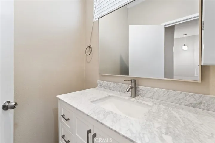 4705 Kester Avenue 209, Sherman Oaks, California 91403