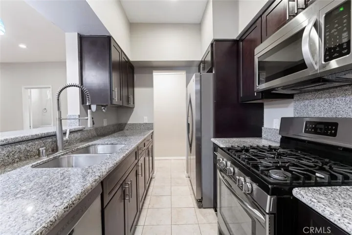 4705 Kester Avenue 209, Sherman Oaks, California 91403